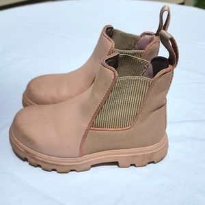 Native boots toddler girl
